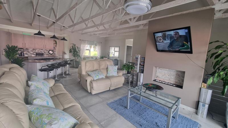 4 Bedroom Property for Sale in Groot Brakrivier Central Western Cape